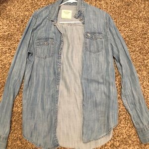 Abercrombie and Fitch Jean Jacket Size small